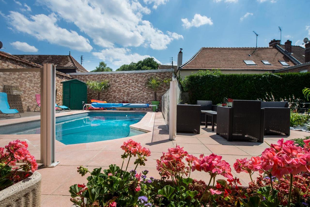 Le Relais De St Martin Bed & Breakfast Rilly-la-Montagne Eksteriør bilde